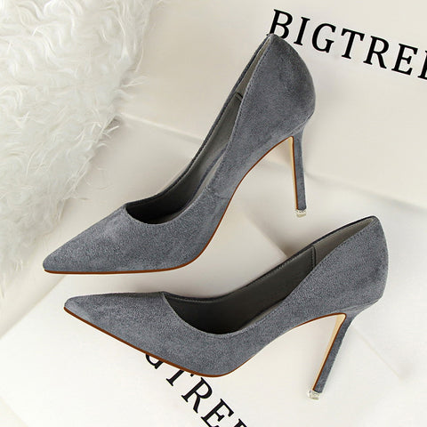 Pointed high heels (9CM and free shipping)